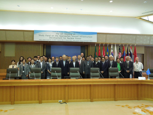 FNCA原子力発電のための基盤整備に向けた取組に関する検討パネル 第5回会合（2013年8月22日-23日）