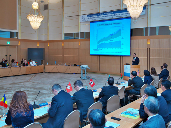 岡委員長のIAEA技術会合での基調講演（2015年10月5日）