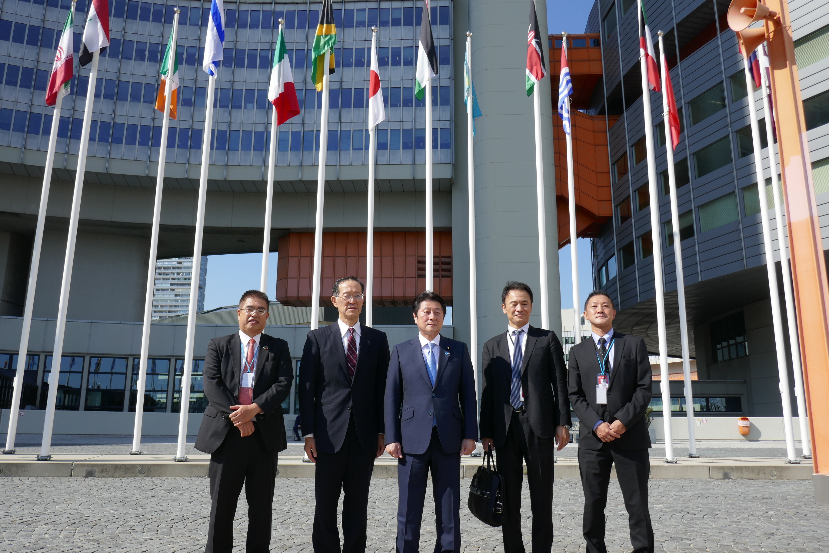 松山内閣府特命担当大臣と（第62回IAEA総会）<br>（於：ウィーン、平成2018年9月17日～21日）