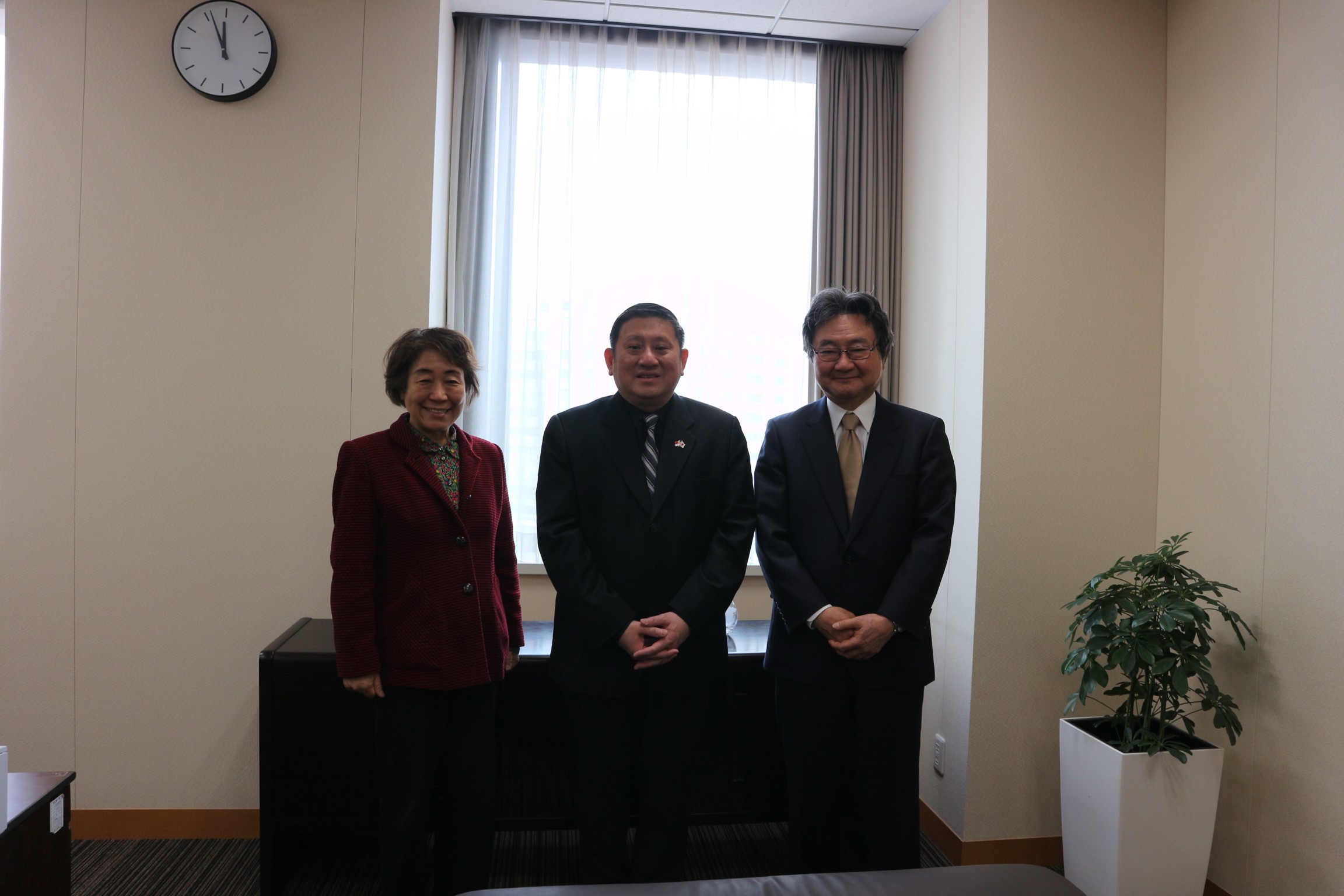 タン駐日シンガポール大使との面会（2022年3月1日）
